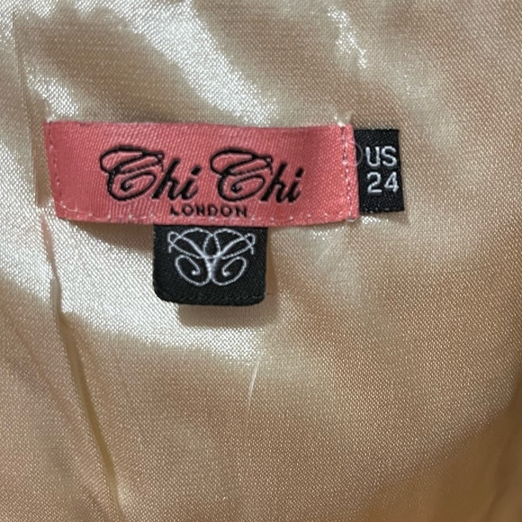 Light gold and pink princess dress - Picture 4 of 4